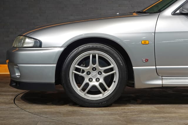 1998 Nissan Skyline JDM car for sale — photo 21 of 25
