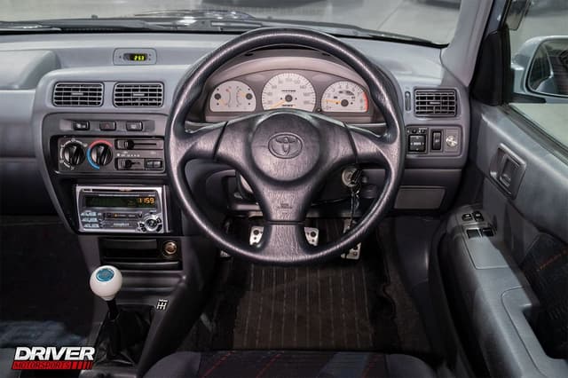1998 Toyota Starlet JDM car for sale — photo 3 of 25
