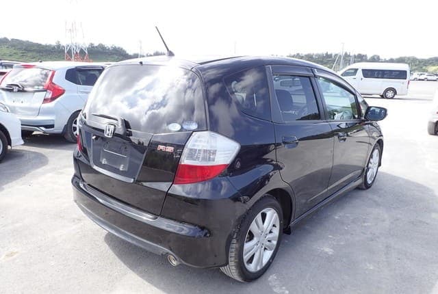 2009 Honda Fit JDM car for sale — photo 5 of 25