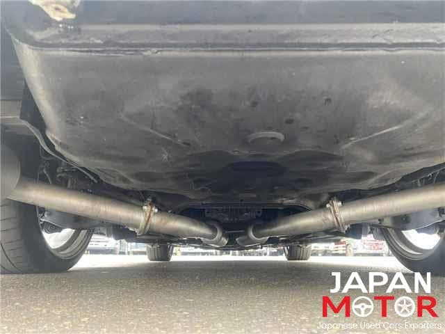 2001 Toyota Aristo JDM car for sale — photo 19 of 21
