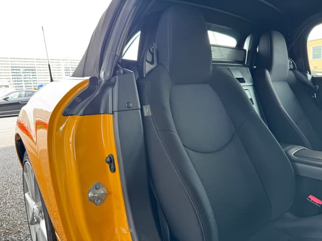 2009 Mazda Roadster (Eunos Roadster / MX-5) JDM car for sale — photo 11 of 25