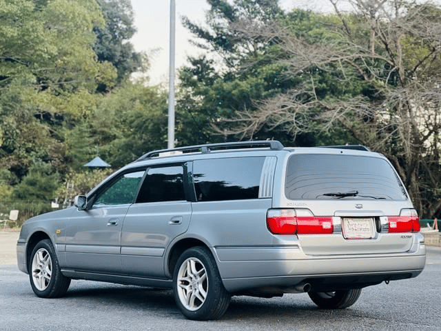 1999 Nissan Stagea JDM car for sale — photo 4 of 24