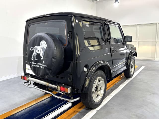 1994 Suzuki Jimny JDM car for sale — photo 5 of 25