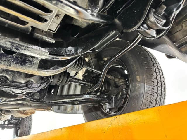 1998 Mitsubishi Minicab JDM car for sale — photo 18 of 24