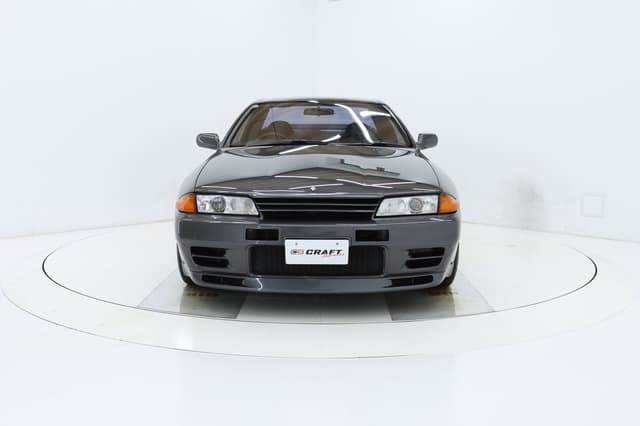 1992 Nissan Skyline JDM car for sale — photo 2 of 10