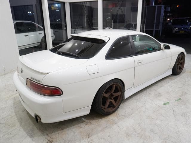 1996 Toyota Soarer JDM car for sale — photo 15 of 20