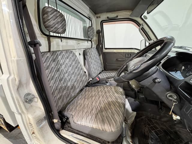 2001 Daihatsu Hijet JDM car for sale — photo 13 of 25