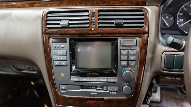1997 Nissan Cima JDM car for sale — photo 16 of 25