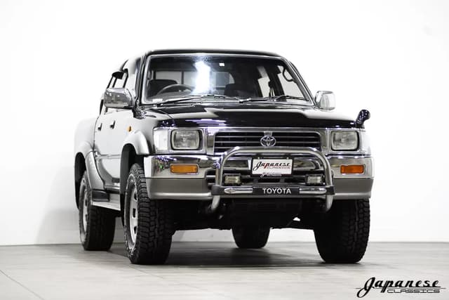 1996 Toyota Hilux JDM car for sale — photo 3 of 25