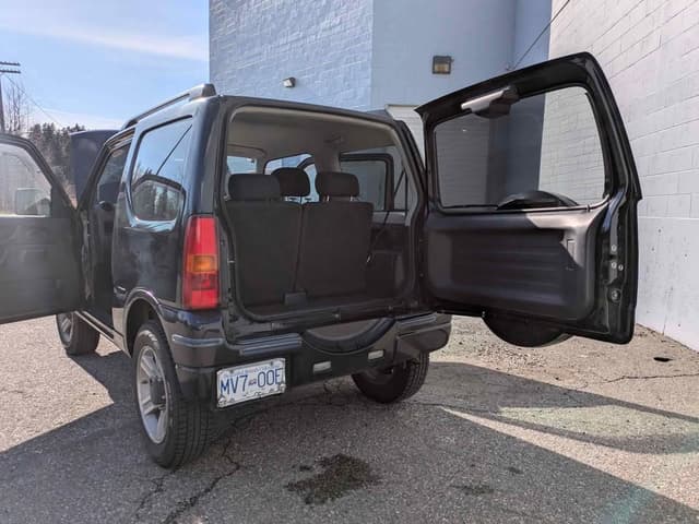 2008 Suzuki Jimny JDM car for sale — photo 3 of 11