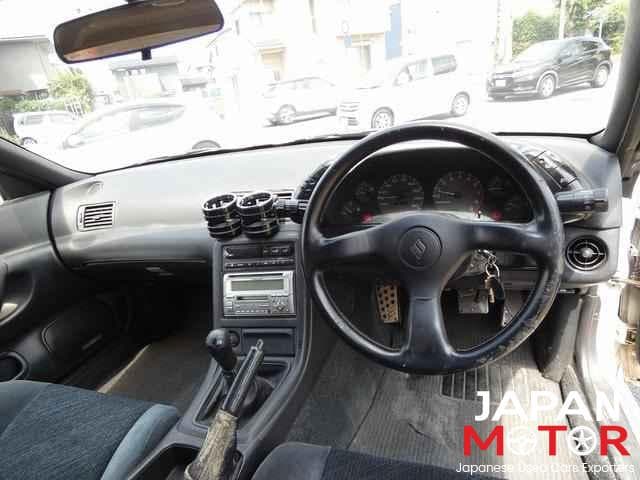 1992 Nissan Skyline JDM car for sale — photo 7 of 10