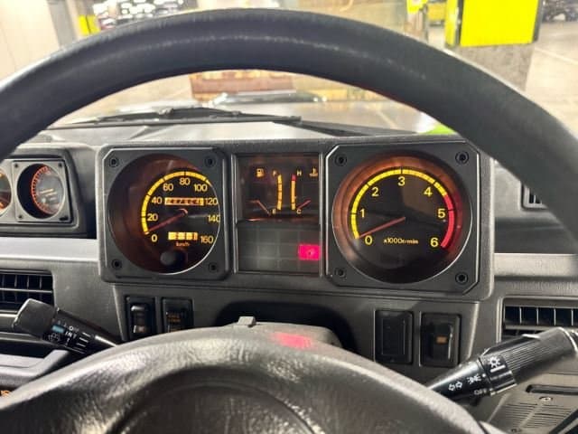 1991 Mitsubishi Pajero JDM car for sale — photo 12 of 17