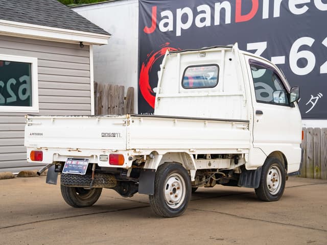 1997 Mitsubishi Minicab JDM car for sale — photo 9 of 13