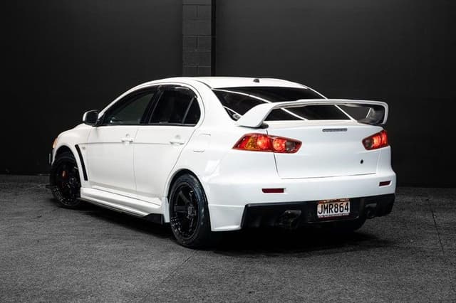 2008 Mitsubishi Lancer Evolution JDM car for sale — photo 4 of 20