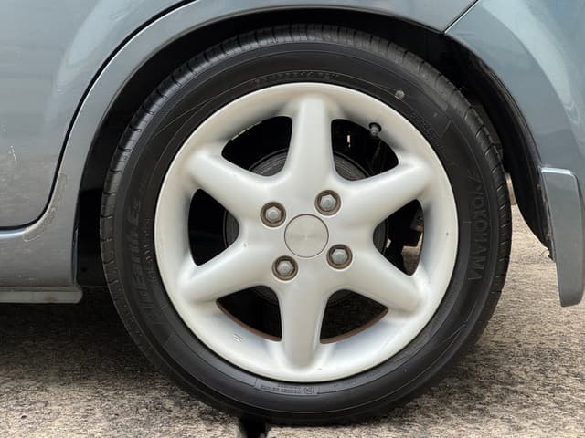 2006 Suzuki Alto Lapin JDM car for sale — photo 19 of 25