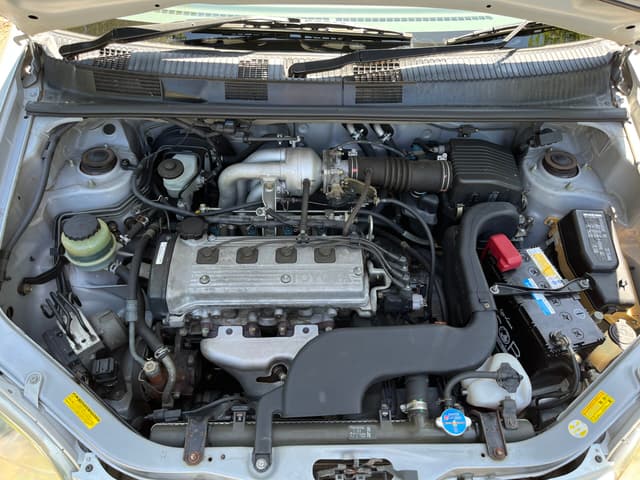 1998 Toyota Raum JDM car for sale — photo 11 of 18