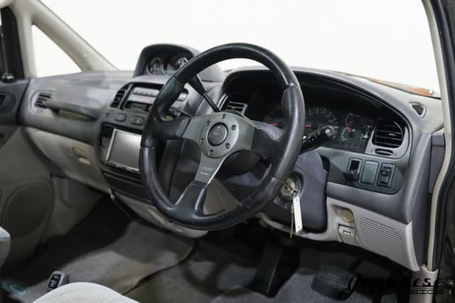 1995 Mitsubishi Delica JDM car for sale — photo 12 of 25