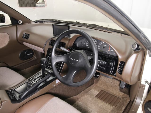 1990 Nissan Silvia JDM car for sale — photo 9 of 25