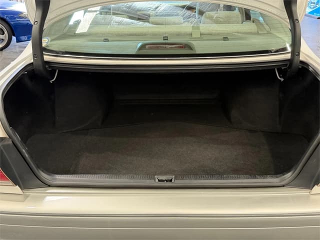 1999 Toyota Crown JDM car for sale — photo 14 of 19