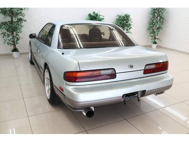 1989 Nissan Silvia JDM car for sale — photo 4 of 17