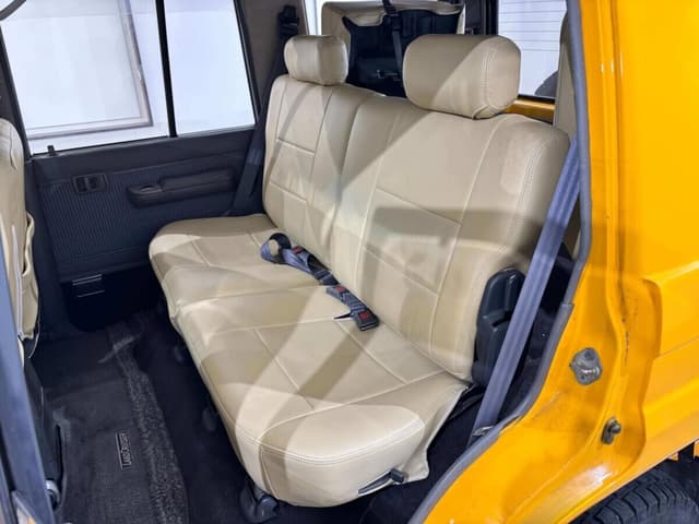 1991 Toyota Land Cruiser Prado JDM car for sale — photo 23 of 25