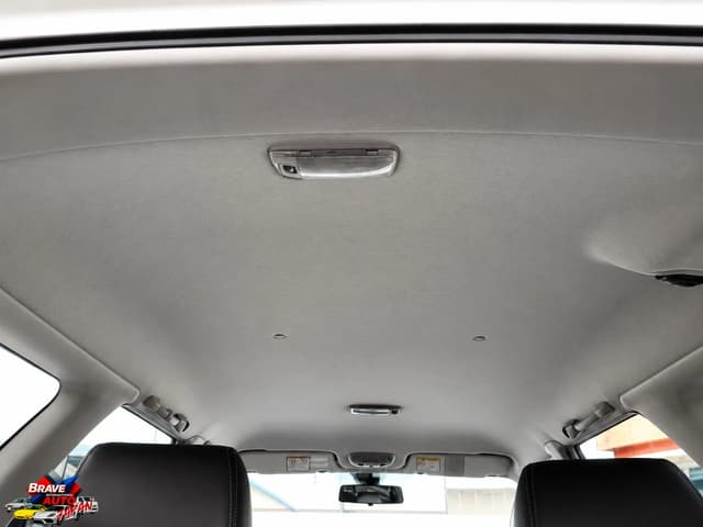 1998 Subaru Legacy JDM car for sale — photo 12 of 17
