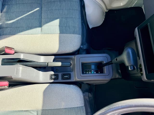 1997 Mitsubishi Minicab JDM car for sale — photo 17 of 17