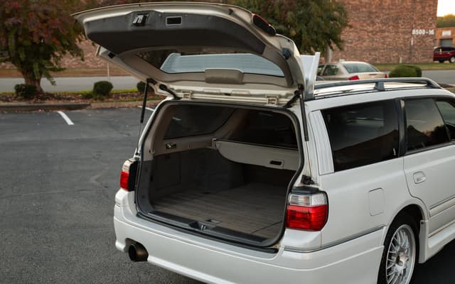 1998 Nissan Stagea JDM car for sale — photo 11 of 14