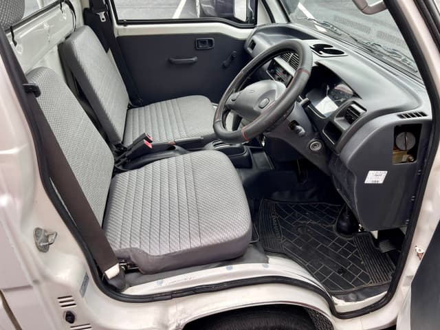 1999 Daihatsu Hijet JDM car for sale — photo 16 of 18