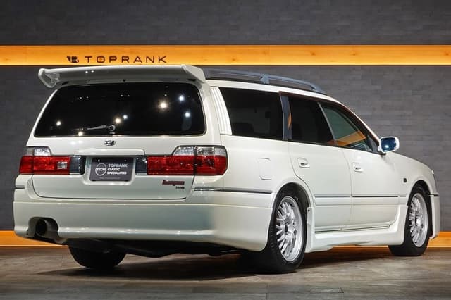 2000 Nissan Stagea JDM car for sale — photo 15 of 25