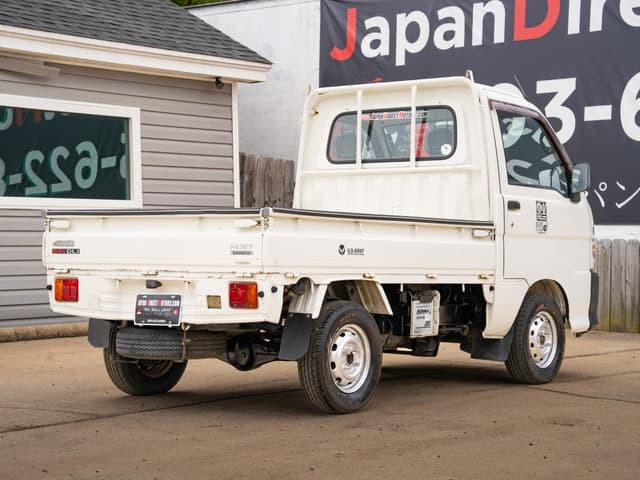 1999 Daihatsu Hijet JDM car for sale — photo 5 of 11