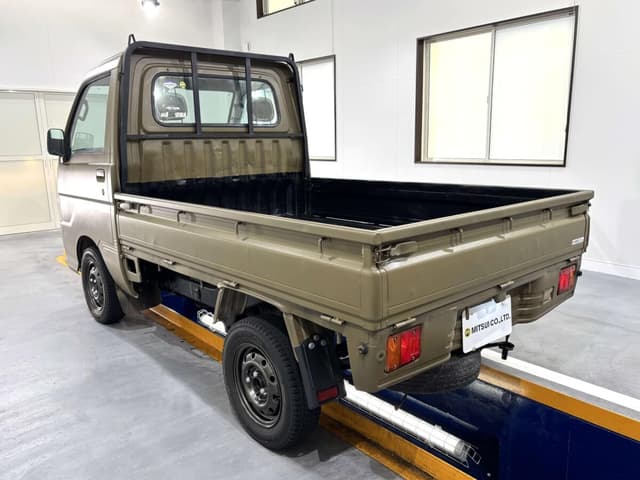 2001 Daihatsu Hijet JDM car for sale — photo 3 of 3