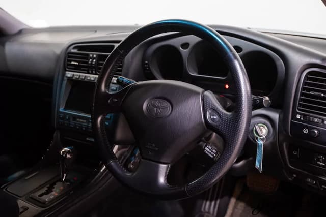 1998 Toyota Aristo JDM car for sale — photo 12 of 25