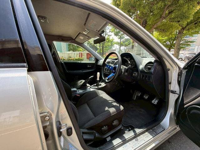 2001 Toyota Altezza JDM car for sale — photo 5 of 9
