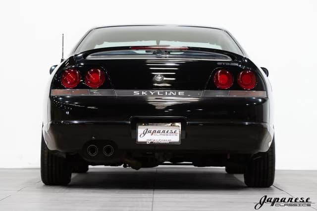 1994 Nissan Skyline JDM car for sale — photo 7 of 25