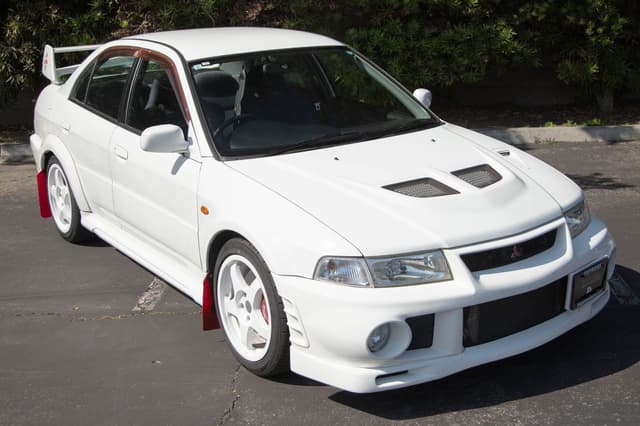 1999 Mitsubishi Lancer Evolution JDM car for sale — photo 14 of 25