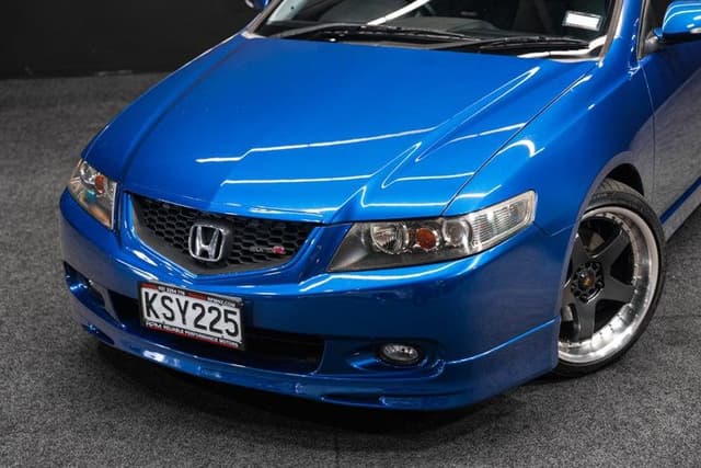 2004 Honda Accord JDM car for sale — photo 2 of 20