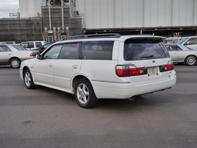 1999 Nissan Stagea JDM car for sale — photo 8 of 19
