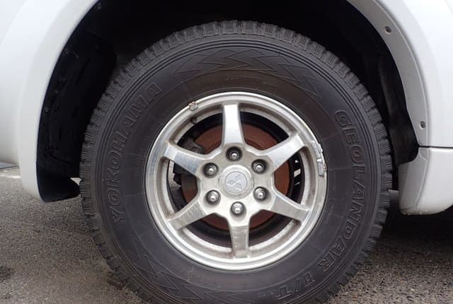2001 Mitsubishi Pajero JDM car for sale — photo 11 of 25