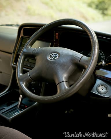 2000 Toyota HiAce JDM car for sale — photo 25 of 25