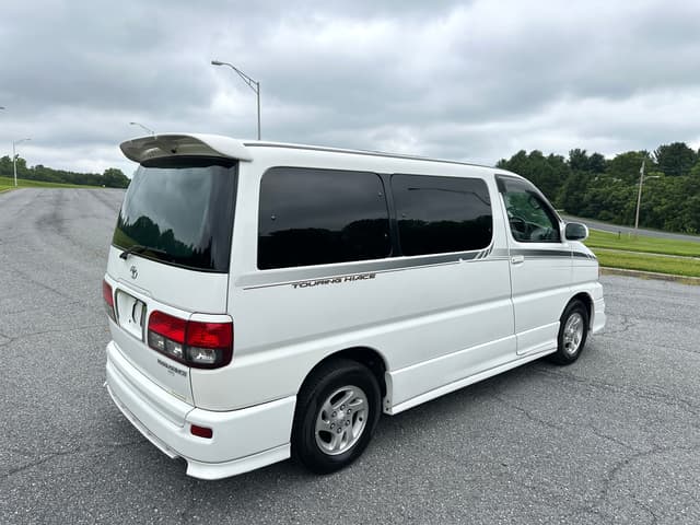 2000 Toyota HiAce JDM car for sale — photo 7 of 20