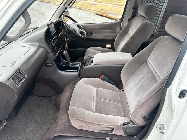 1999 Toyota HiAce JDM car for sale — photo 13 of 20