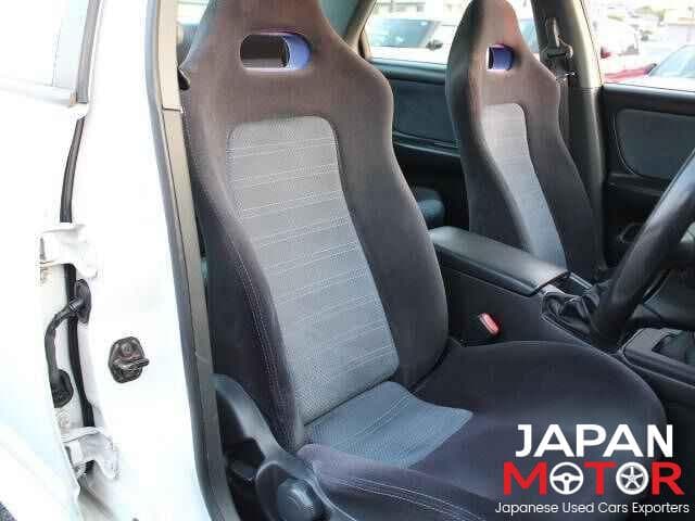 1998 Nissan Skyline JDM car for sale — photo 7 of 10