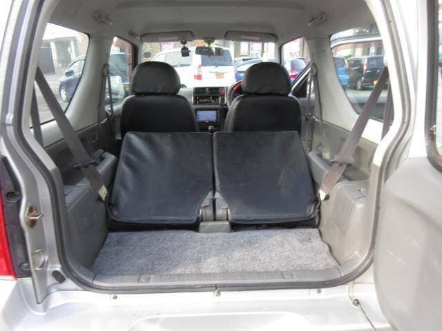 2001 Suzuki Jimny JDM car for sale — photo 9 of 18