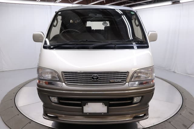 1997 Toyota HiAce JDM car for sale — photo 2 of 25