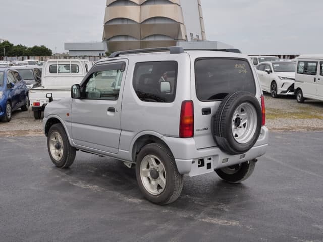 2001 Suzuki Jimny JDM car for sale — photo 7 of 25