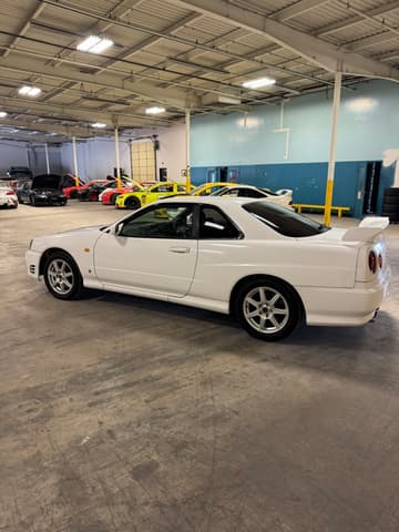1998 Nissan Skyline JDM car for sale — photo 12 of 25
