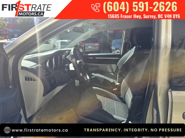 2009 Nissan Caravan JDM car for sale — photo 10 of 21