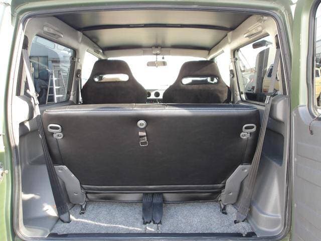1998 Suzuki Jimny JDM car for sale — photo 18 of 20