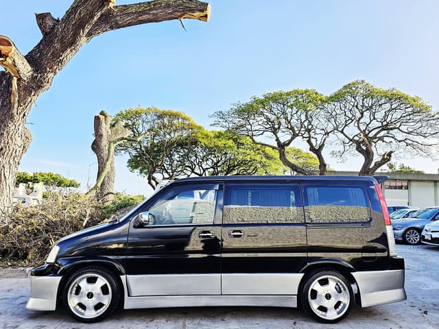 1997 Honda Stepwagon JDM car for sale — photo 24 of 25